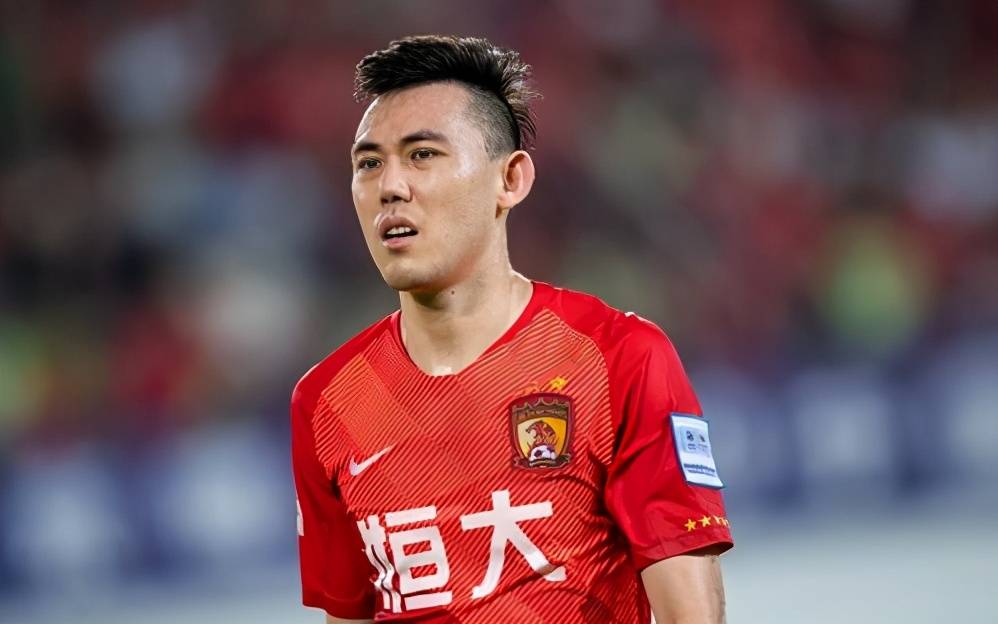 今年会娱乐 -包含里程碑夜浙江稠州调整名单，亚冠集结日刷纪录，底气十足，资深球员宣示担当的词条